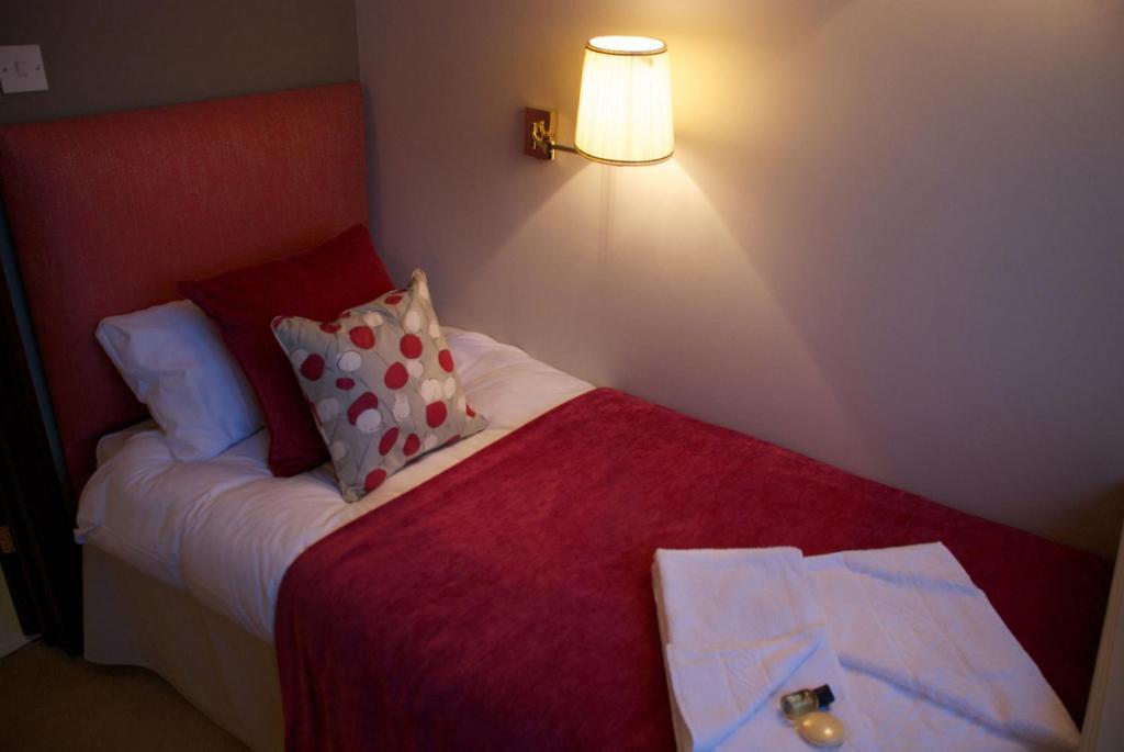 The White Hart Inn Newbury  Pokoj fotografie